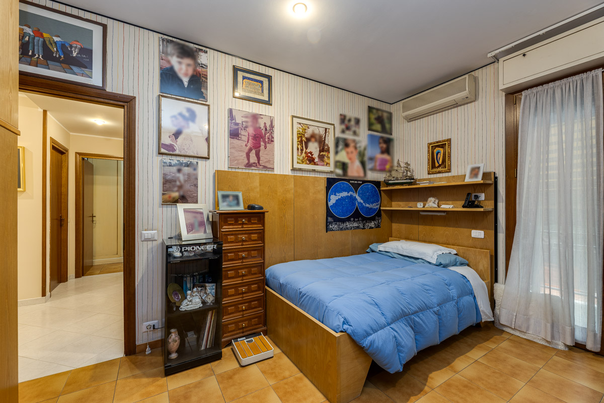 Ariston_Medi_16_low